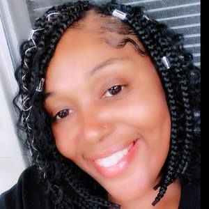 Meet your Posher, Shemetria